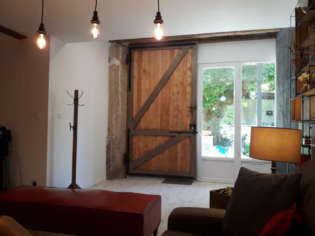 Le Relais Champetre Appartement Joux Buitenkant foto