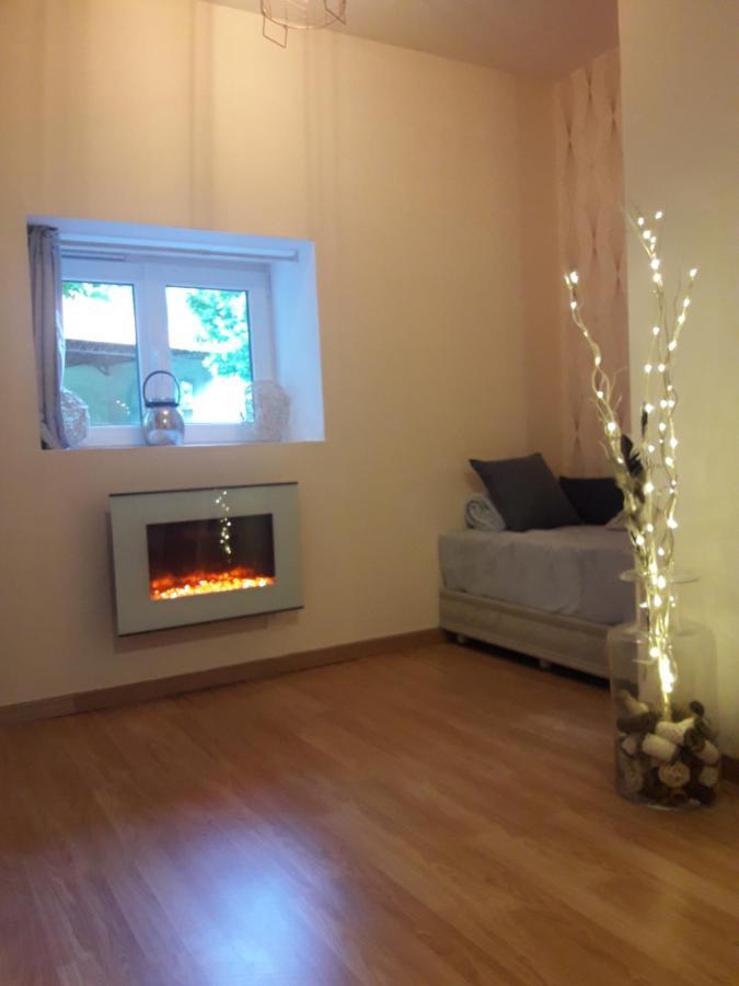 Le Relais Champetre Appartement Joux Buitenkant foto